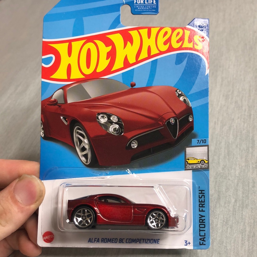 Alfa Romeo 8C